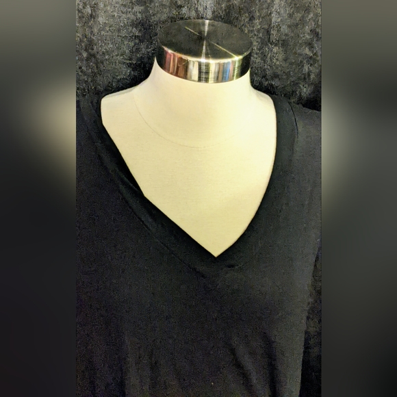 Heirloom Black Long Shirt with Lace Trim- 3X - Picture 4 of 7